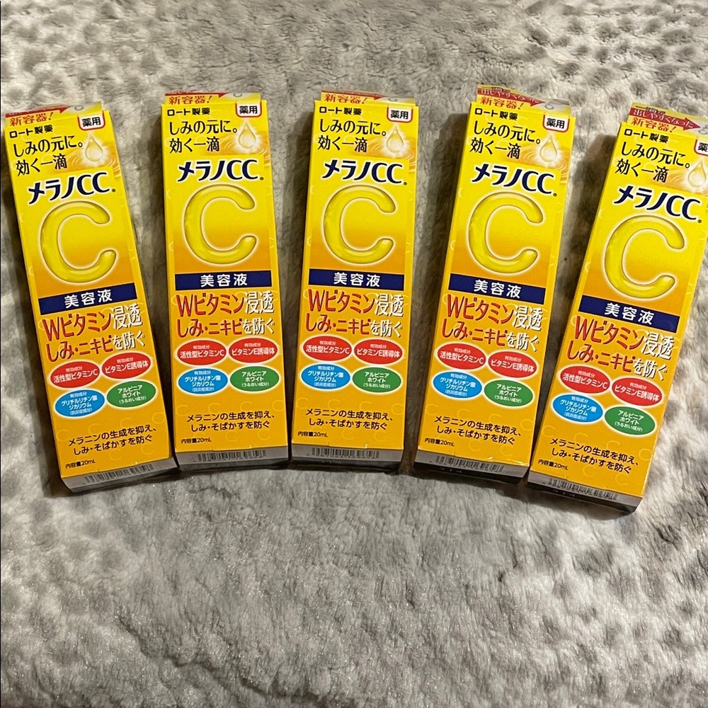 Rohto Melano CC Brightening Essence 20ml (5 Pack)| Vitamin C Serum | J- Beauty